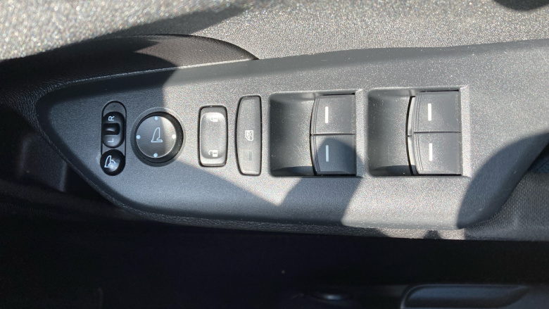 Honda Civic 1.0 VTEC Turbo 126 SR 5dr CVT Petrol Hatchback